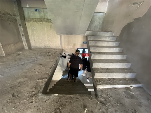 �y���b�޹�˾|�y����q��Ӗ�WУ�b���OӋ�F������