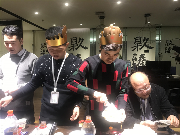 �y���b�޹�˾|�y���b���OӋ��˾|�N���b�