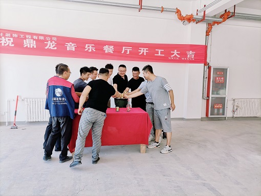 �N�鹧ף�y�����������͏d�b���_����