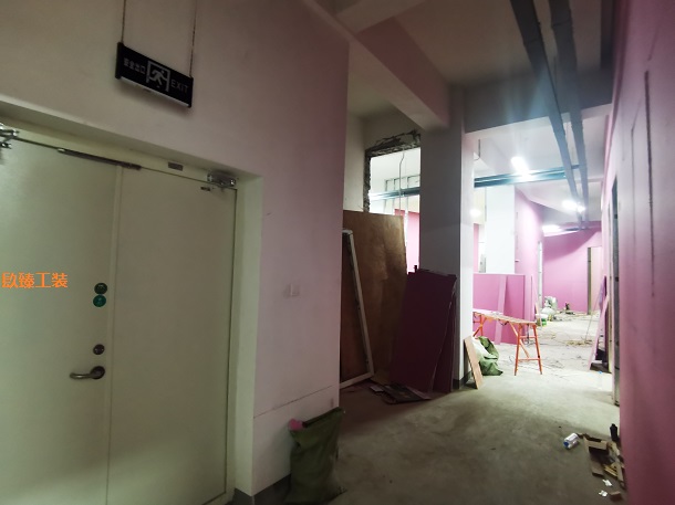 �y���������������͏d�b���N���ڽ����جF��