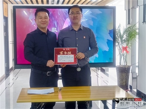 �y�����b�OӋ|�N���OӋ