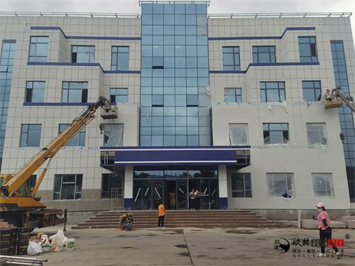 �y�����մ�d�b��|�N���OӋ