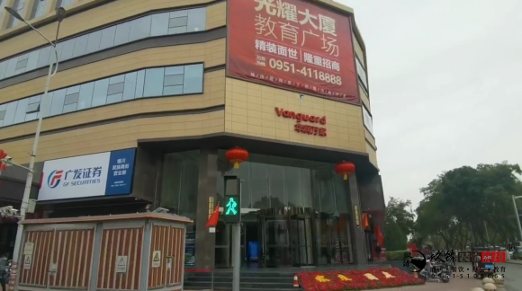 �y���̈��b���OӋ�����D|�N���OӋ