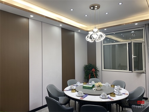 ʯ��ɽ�͏d�b���OӋ�����D|�N���OӋ