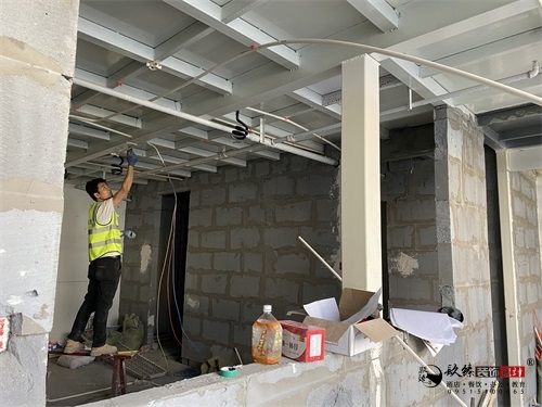 �y����偵��b���OӋʩ���M��|�N���OӋ