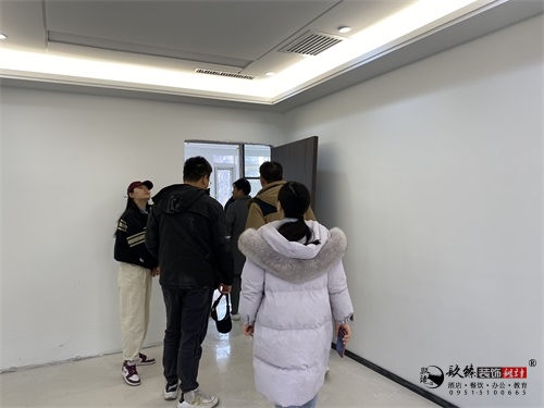 �y���k�����b���OӋ�Ŀ|�N���OӋ