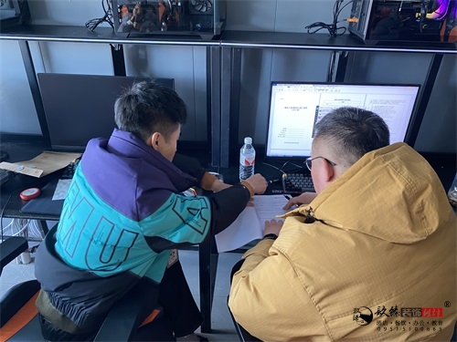 �y���_��d�b���OӋ�Ŀ|�N���OӋ