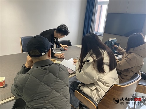 �y�����ȏd�b���O(sh��)Ӌ(j��)�(xi��ng)Ŀ|�N���O(sh��)Ӌ(j��)