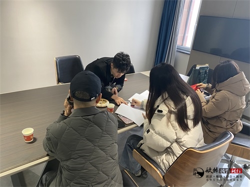 �y�����ȏd�b���O(sh��)Ӌ(j��)�(xi��ng)Ŀ|�N���O(sh��)Ӌ(j��)