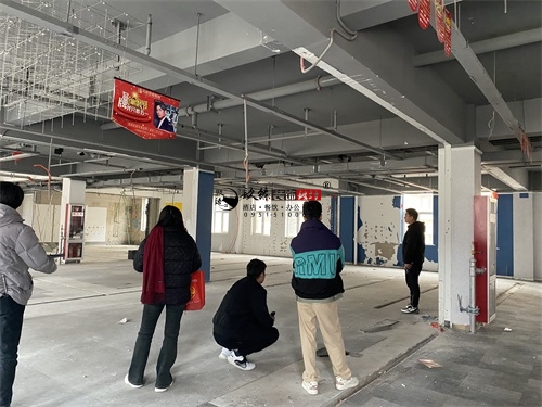 �y������b���OӋ�Ŀ|�N���OӋ