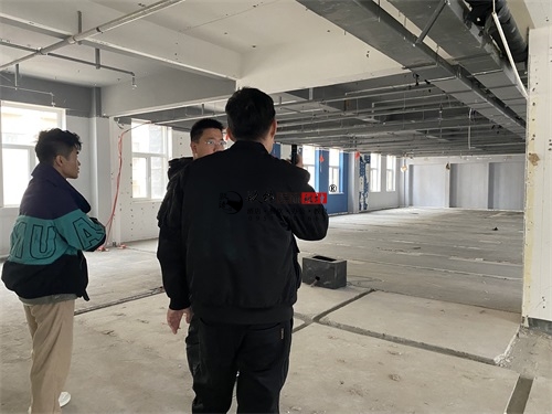 �y������b���OӋ�Ŀ|�N���OӋ