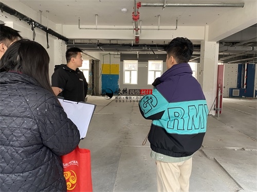 �y������b���OӋ�Ŀ|�N���OӋ