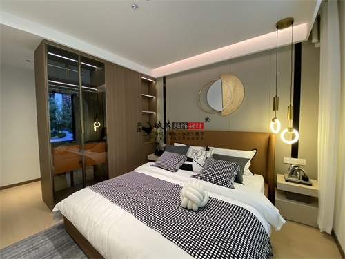 �y���Ӱ��g�b���OӋ�����D|�N���OӋ