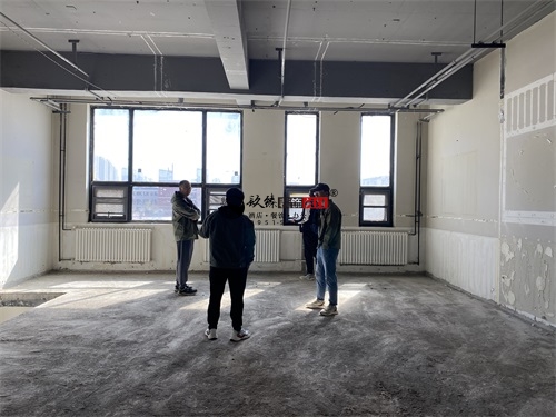 �y����偵��b���OӋ�Ŀ|�N���OӋ