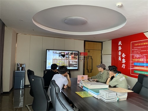 �y����偵��b���OӋ�Ŀ|�N���OӋ