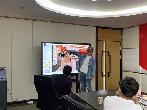 �y����偵��b���OӋ�Ŀ|�N���OӋ