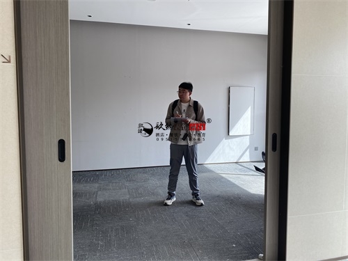 �y����偵��b���OӋ�Ŀ|�N���OӋ