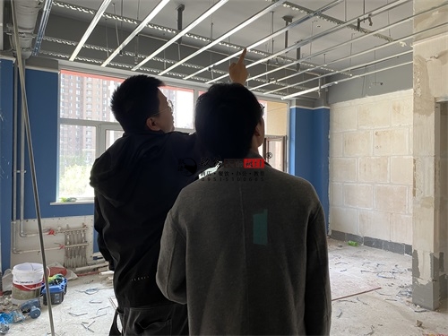 �y������b���OӋ�Ŀ|�N���OӋ