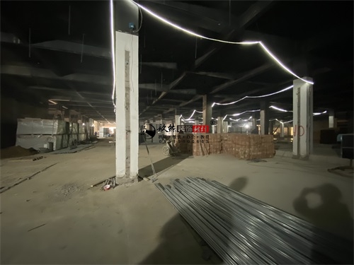 �y���̈��b���OӋ�Ŀ|�N���OӋ