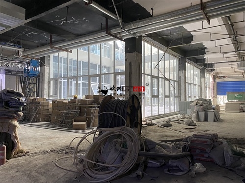 �y���̈��b���OӋ�Ŀ|�N���OӋ