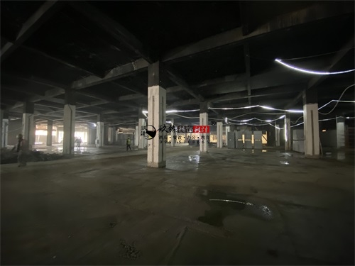 �y���̈��b���OӋ�Ŀ|�N���OӋ