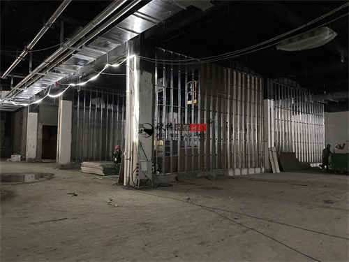 �y���̈��b���OӋ�Ŀ|�N���OӋ