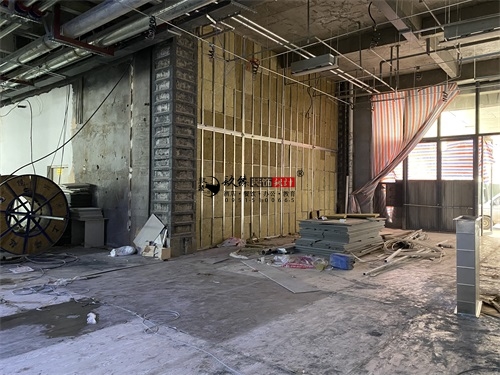 �y���̈��b���OӋ�Ŀ|�N���OӋ