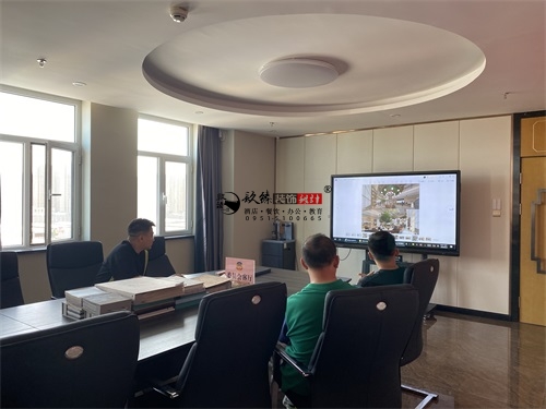 �y���D���^�b���OӋ�Ŀ|�N���OӋ