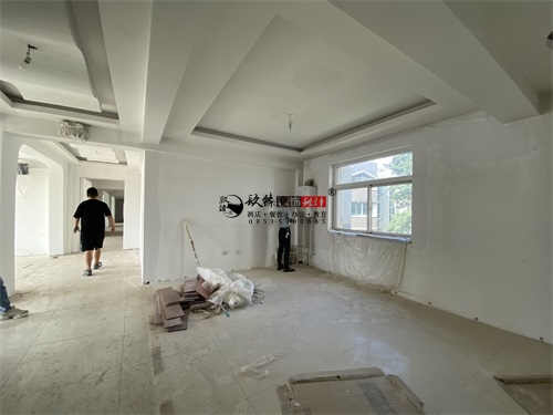 �y���k�����b���OӋ�Ŀ|�N���b�