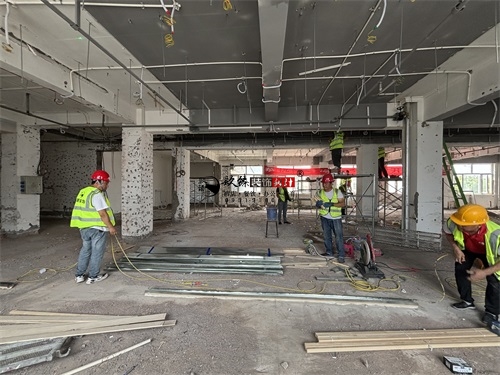 �y���͏d�b���OӋ�Ŀ|�N���b�