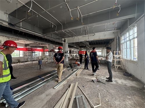 �y���͏d�b���OӋ�Ŀ|�N���b�