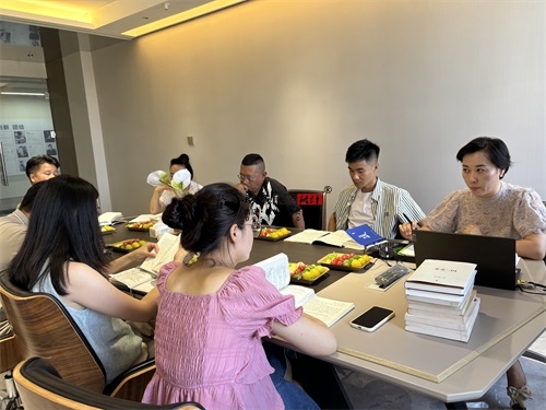 �y�����b��˾|�y�����b��˾�I(l��ng)��(d��o)�x�������