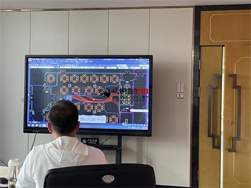 �y������d���b�OӋ�Ŀ|�N���OӋ