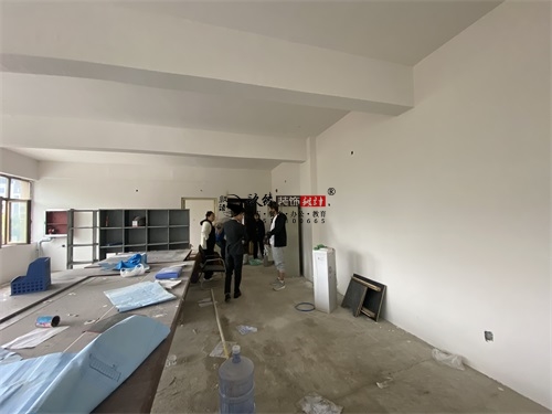 �y����Ӗ�WУ�b���OӋ�Ŀ|�N���b�