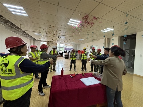 �y���Ļ������b���O(sh��)Ӌ�Ŀ|�N���b�