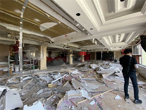 �y������d�OӋ�b���Ŀ|�N���b�