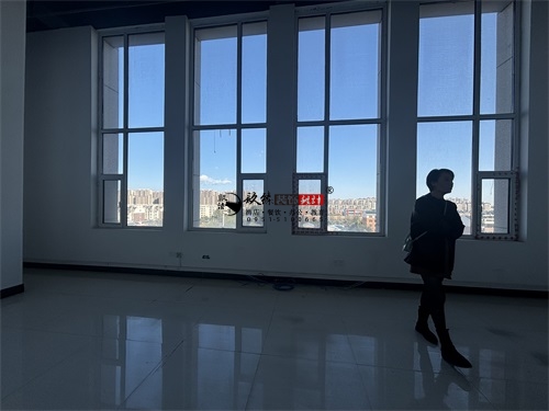 �y���k�����OӋ�b���Ŀ|�N���b�