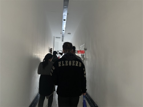 �y���k�����OӋ�b���Ŀ|�N���b�