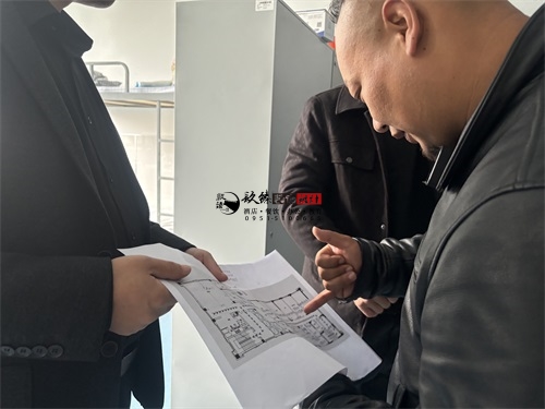 �y�����y�g���������Ŀ|�N���b�