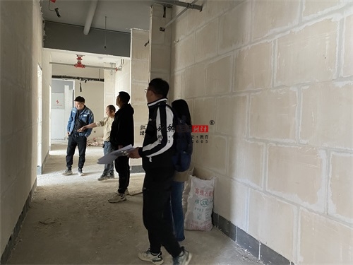 �y�����^�b���OӋ�Ŀ|�N���b�