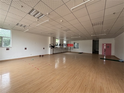 �y���Ļ������b���OӋ�Ŀ|�N���b�