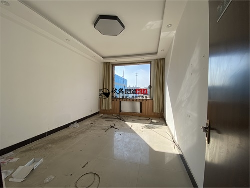 �y���k�����b���OӋ�Ŀ|�N���b�