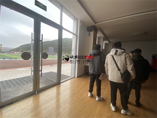 �y������չ�d�b���OӋ�Ŀ|�N���b�