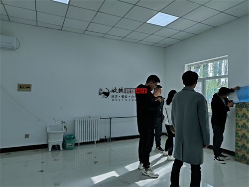 �y���D���^�OӋ�b���Ŀ|�N���b�