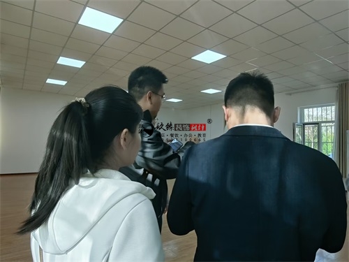 �y���D���^�OӋ�b���Ŀ|�N���b�