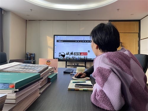 �y���k�����b���OӋ�Ŀ|�N���b�