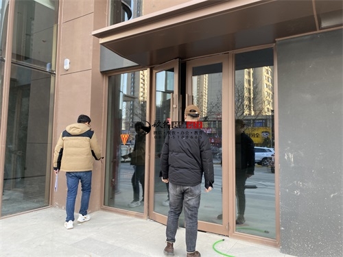 �y���͏d�b���OӋ�Ŀ|�N���b�