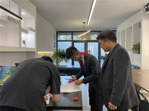 �y���B�������OӋ�b���Ŀ|�N���b�