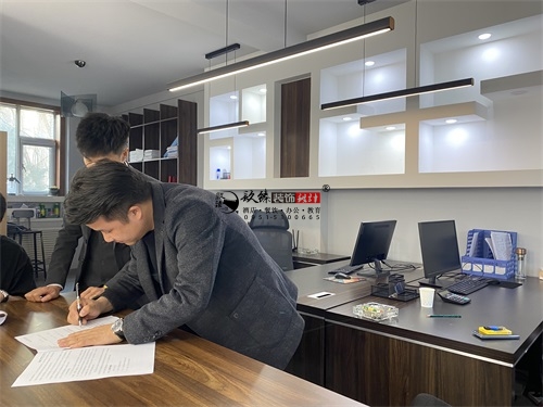 �y���B�������OӋ�b���Ŀ|�N���b�