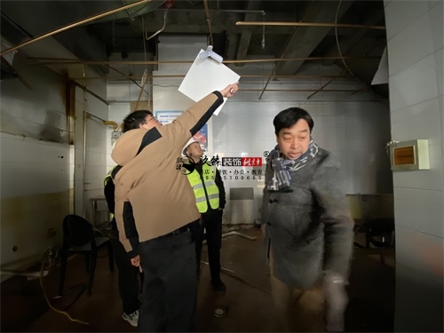 �y���͏d�OӋ�b���Ŀ|�N���b�